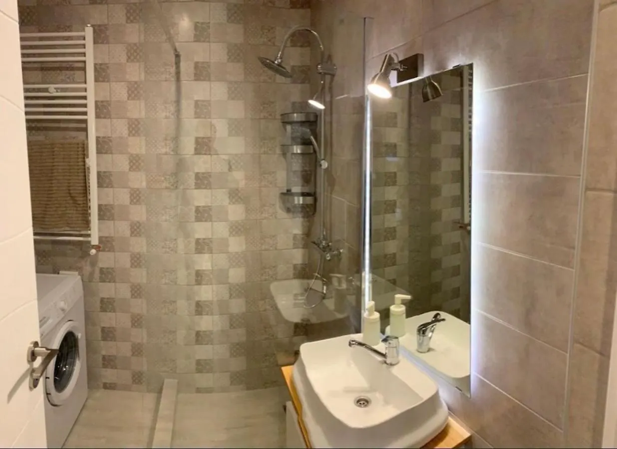 Retreat Luxury Apartment Near Presidential Palace Bucharest Romania