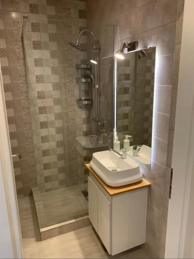 Retreat Luxury Apartment Near Presidential Palace Bucharest